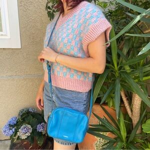 Fossil Turquoise Blue Crossbody Bag with Adjustable Strap and Minimalist Design